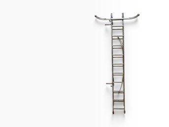 Werner Saf-T-Master 20' Aluminum Extension Ladder With Ladder Stabilizer