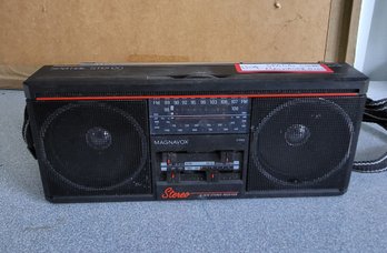 Vintage Magnavox Spatial Stereo Model D-1670 Mini Boombox