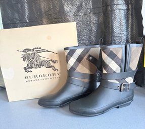 Burberry Boots Belted Check Rainboots