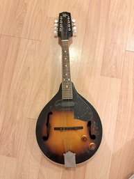 Rogue RM 100A Mandolin