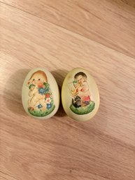 Vintage Anri Ferrandiz Hand Carved And Painted Annual Egg Figurines With Wooden Stands