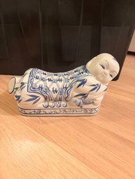 Vintage Chinese Blue And White Porcelain Pillow Head Rest Buddha