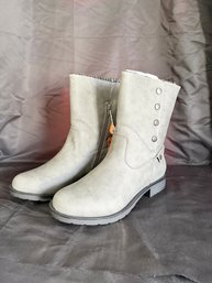 Sporto Size 9W Boots