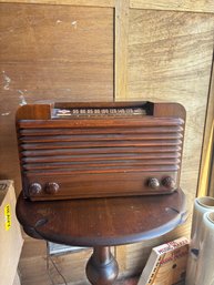 Vintage Table Radio