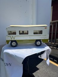 Vintage Tonka Mighty Winnebago Indian Camper