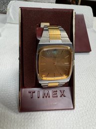Vintage Timex Q Quartz Watch