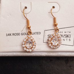 VINTAGE SWAROVSKI 14K ROSE GOLD PLATED EARRINGS. MADE WITH SWAROVSKI ELEMENTS
