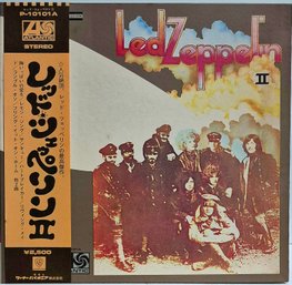 1976 Japan Import Reissue Led Zeppelin II Gatefold Vinyl Record With OBI Sticker P-10101A Read Description
