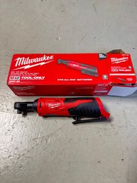 M12 Milwaukee 3/8 Ratchet