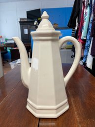 Vintage Pfaltzgraff Heritage White Stoneware Coffee Pot