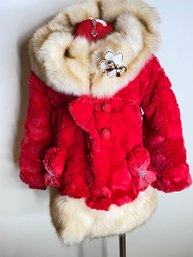 Beautiful Red Coat White Fur Illusion On Top & Bottom Lining On The Inside Feels Very Soft