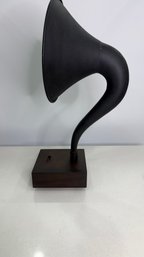 Acoustic IPhone Passive Speaker  Gramophone Style  Vintage Decorative Horn