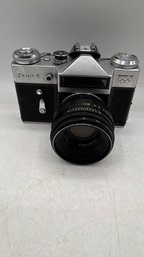Rare Soviet Zenit-E Moscow 1980 35mm Film Camera  58mm F/2 Lens  Untested
