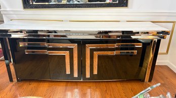 Contemporary Mirrored Sideboard / Buffet Cabinet With Tempered Glass Top