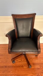 Traditional Executive Swivel Desk Chair  Wood & Black Leather