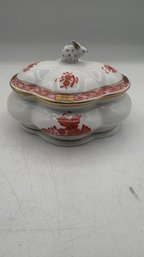 Herend Hungary Hand-Painted Porcelain  Chinese Bouquet Rust Covered Bonbon / Sugar Dish .  Shippable