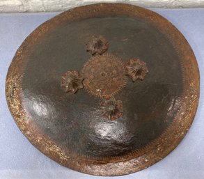 19th Century Elephant Or Rhinoceros Skin Mogul 17 Round Battle Shield