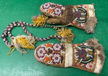 Early Native American Mittens Exceptional Quality Beadwork