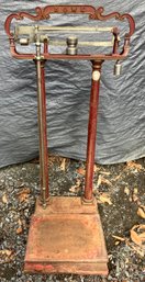 Antique Howe Scale With Original Weights