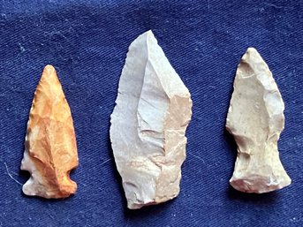 Assortment Of Three Archaic/Woodland Period Two Projectile Points & One Knife Blade