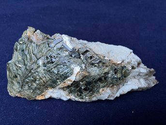 New Hampshire Tourmaline In Muscovite On Felspar & Quartz Pegmatite 4.5 Ounces