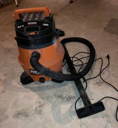 Rigid 6.0 14 Gallon Wet/Dry Shop Vacuum With Attachments