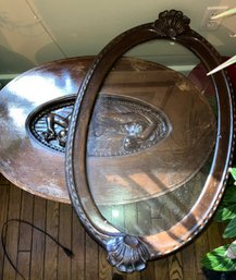 Antique Table With Removable Glass Tray 20 X 31 X 19