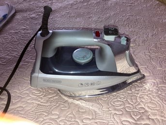 Black & Decker Iron
