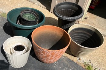 Assortment Of Plastic Planter Pots