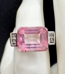 Beautiful Pink Sapphire Diamond 10kt Gold  Ring