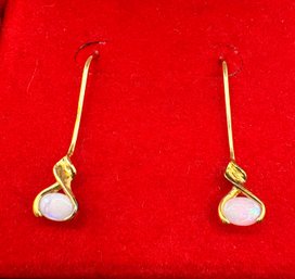 Vintage Elegant Gold Filled Opal Earrings