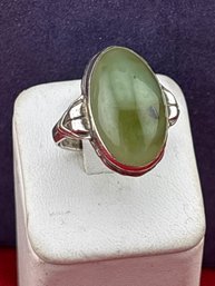 Vintage Green Jade Sterling Silver Ring