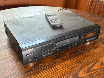 Vintage TEAC CD-P1100 Single-disc Compact Disc Player