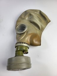 B - Vintage Gas Mask Glass Lens Threaded Air Filter