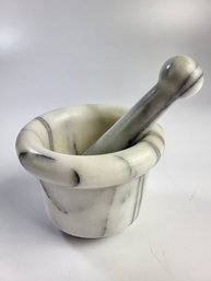 O - Marble Pestle & Mortar - Beautiful