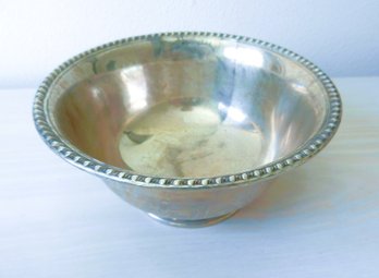 (A27)   Vintage Matthews Company Sterling Silver Deep Footed Bowl 237g