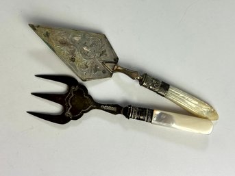 Pair Of MOP Handle Serving Pieces Silverplate