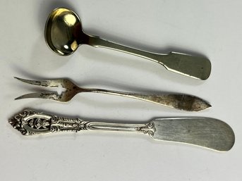 Mixed Lot Mini Silver Serving Pieces - Butter Knife, Pickle Fork, Ladel 48.5g