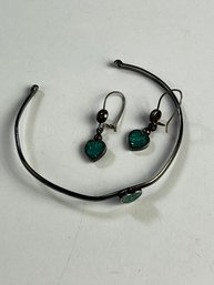 Metal And Blue Stone Bracelet And Earring Set 6.1g