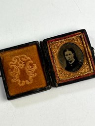 Antique Small Photo Portrait In Case