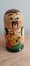Vintage Soviet Matryoshka Nesting Dolls (P-55)