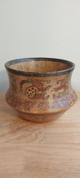 Mayan Rounded Bottom Copador Style Pot (P-93)