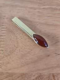 14K Yellow Gold And Carnelian Tie Bar (EL59)