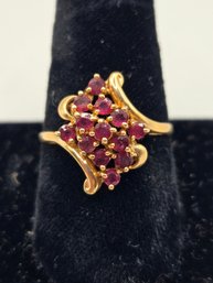 Vintage 10K Yellow Gold And Ruby Ring (ED73)