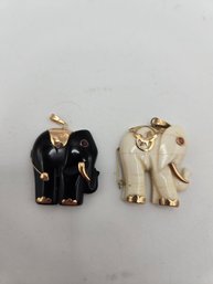 (2) 14K Yellow Gold Bone Pendants (EL36)