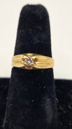 18K Yellow Gold And Diamond Wedding Band (EL101)