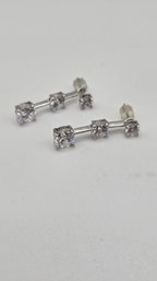 10K White Gold And CZ Earrings (EL148)