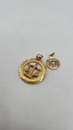 (2) 14K Yellow Gold Libra Scale Pendants (EL193)