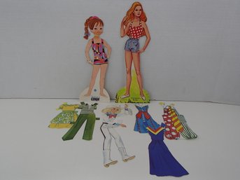 Vintage Paper Dolls 1975 Yellowstone Kelley, 1982 Barbie By Mattel