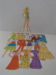 Vintage 1982 Barbie Paper Dolls And Clothes By  Mattel